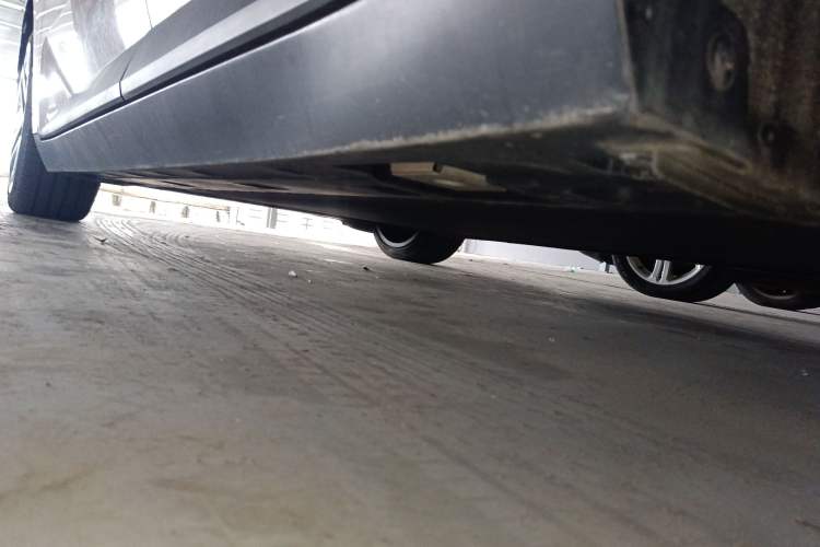 Used XPeng MONA M03 2025 600 with Ultra-Long Range Max Left Side Sill