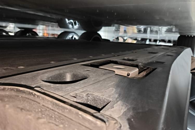 Used XPeng MONA M03 2025 600 with Ultra-Long Range Max Left Side Sill