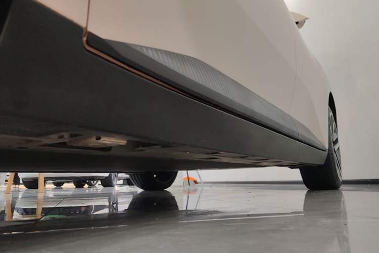 Used XPeng MONA M03 2025 600 with Ultra-Long Range Max Left Side Sill