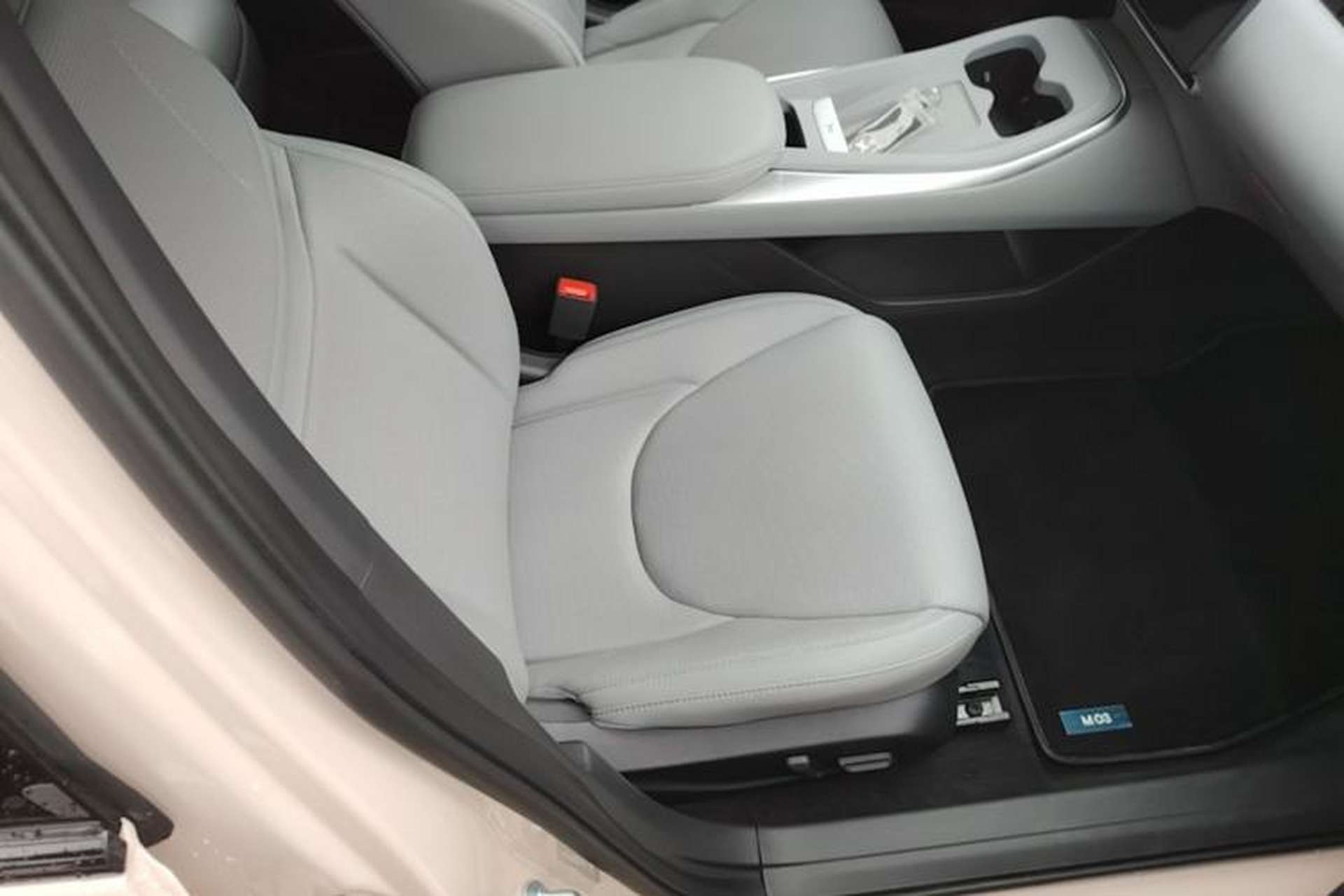 Used XPeng MONA M03 2025 620 Ultra-Long Range Plus Right Front Seat