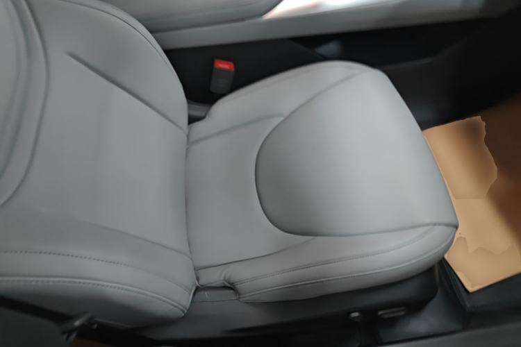 Used XPeng MONA M03 2025 515 Long-Range Plus Right Front Seat