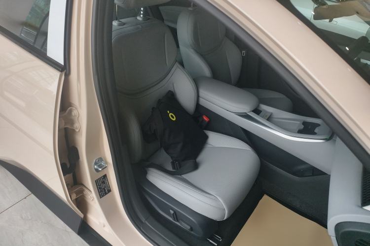 Used XPeng MONA M03 2025 502 Long-Range Max Right Front Seat
