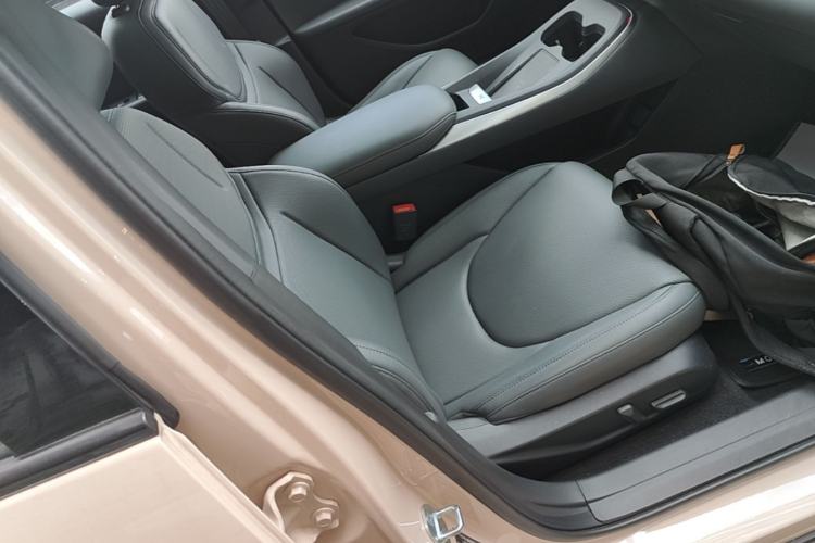 Used XPeng MONA M03 2025 600 with Ultra-Long Range Max Right Front Seat