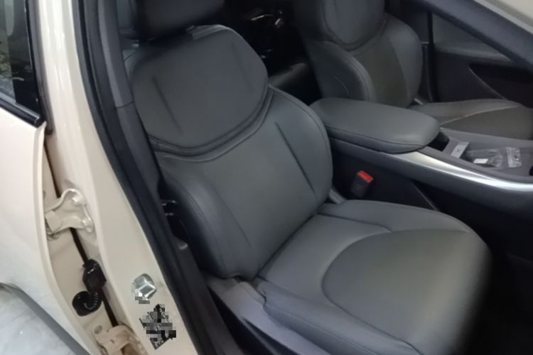 Used XPeng MONA M03 2025 600 with Ultra-Long Range Max Right Front Seat