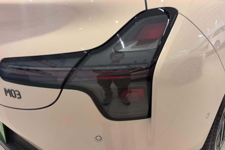Used XPeng MONA M03 2025 600 with Ultra-Long Range Max Right Rear Taillight