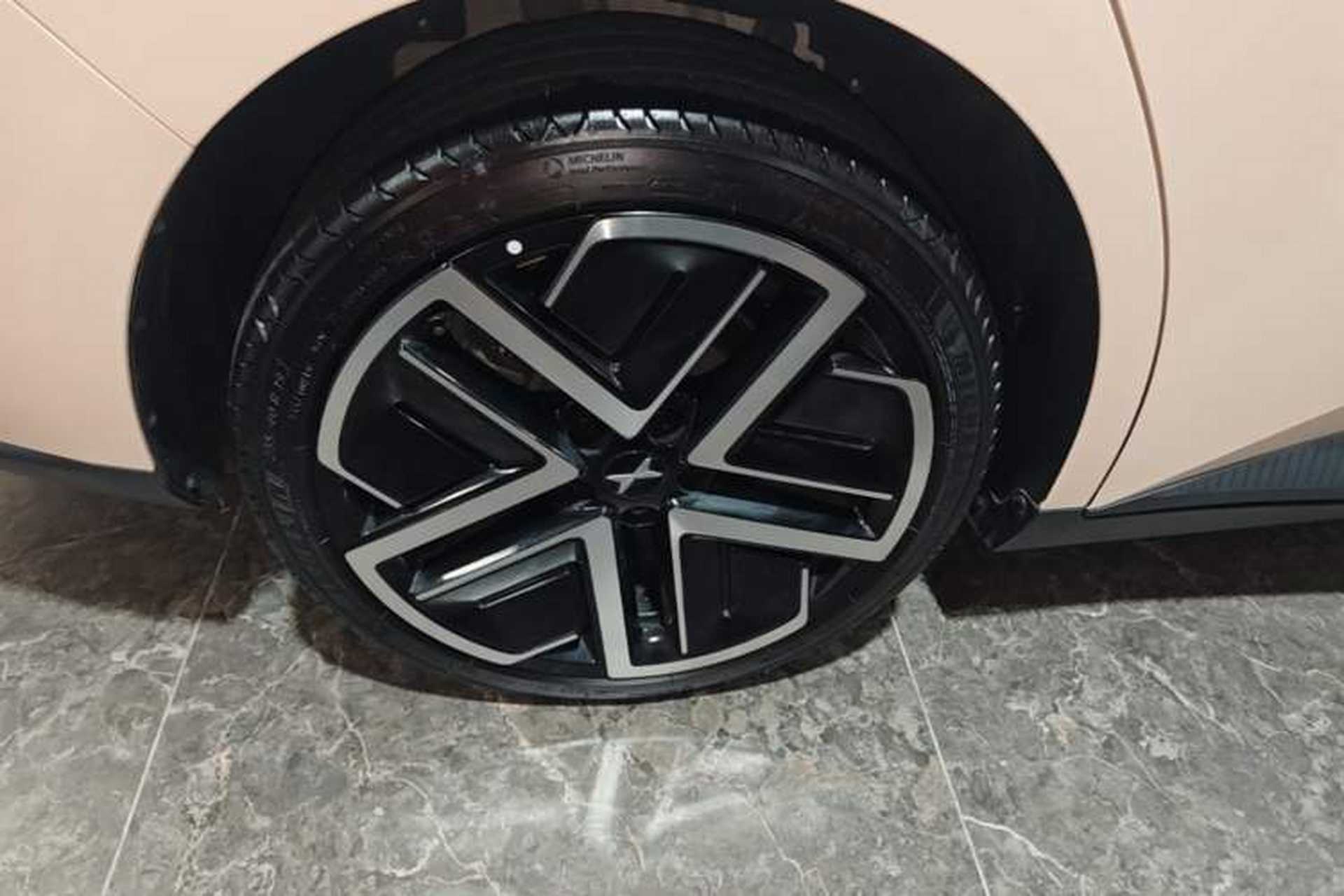 Used XPeng MONA M03 2025 600 with Ultra-Long Range Max Right Rear Wheel Hub