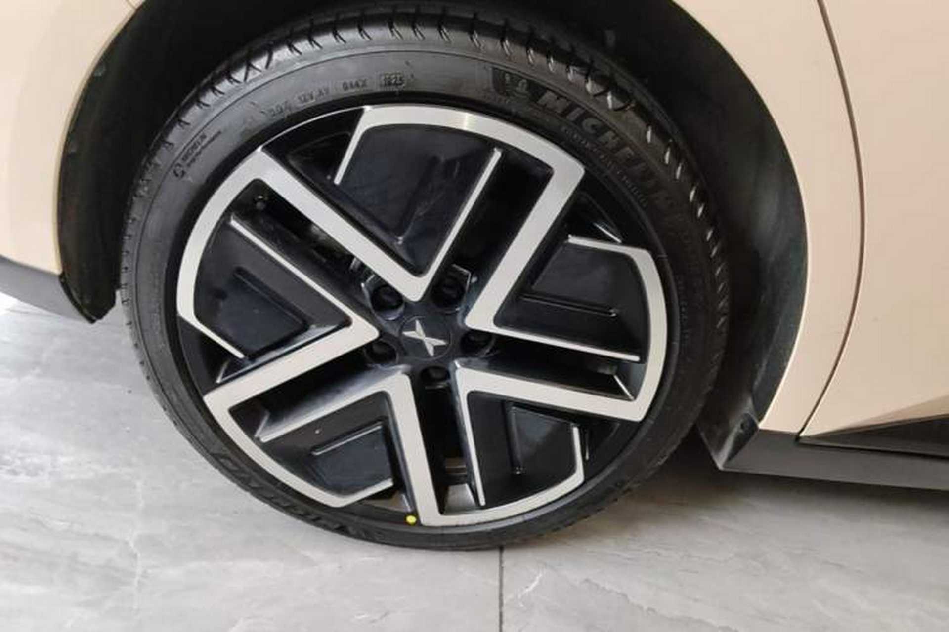 Used XPeng MONA M03 2025 600 with Ultra-Long Range Max Right Rear Wheel Hub
