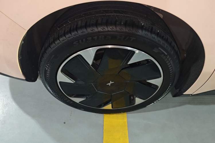 Used XPeng MONA M03 2025 600 with Ultra-Long Range Max Right Rear Wheel Hub