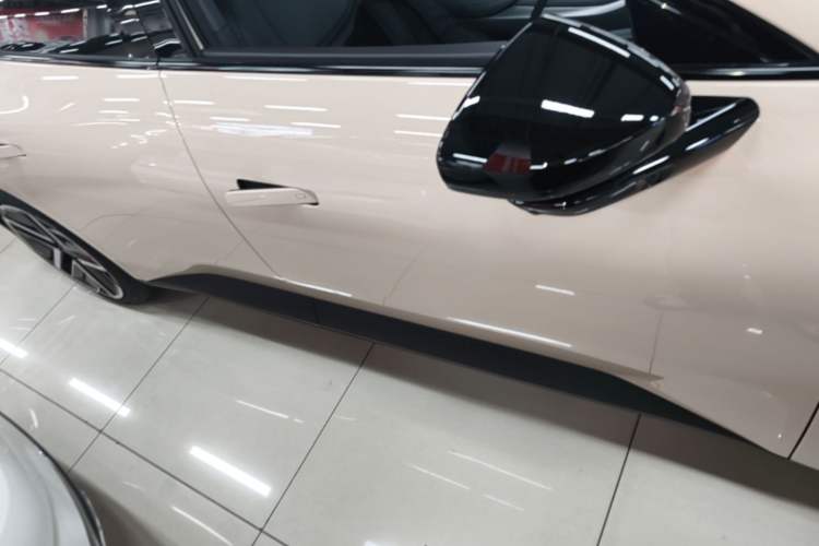 Used XPeng MONA M03 2025 600 with Ultra-Long Range Max Right Side Sill