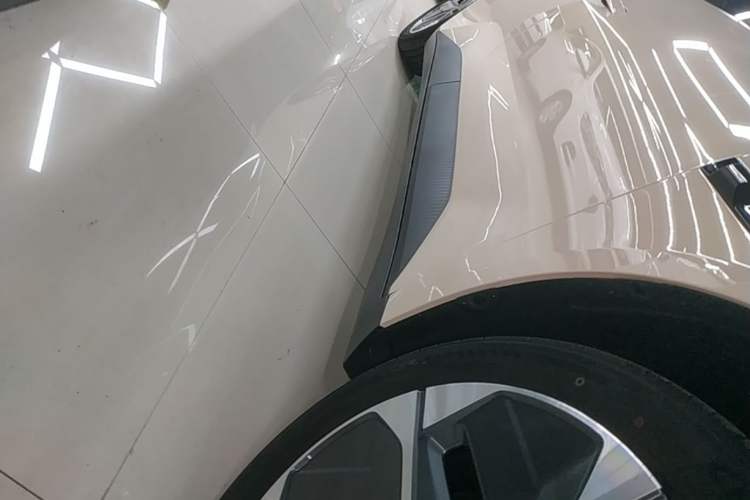 Used XPeng MONA M03 2025 515 Long-Range Plus Right Side Sill