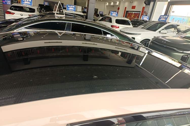 Used XPeng MONA M03 2025 600 with Ultra-Long Range Max Roof