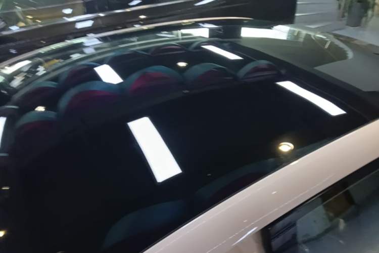Used XPeng MONA M03 2025 600 with Ultra-Long Range Max Roof
