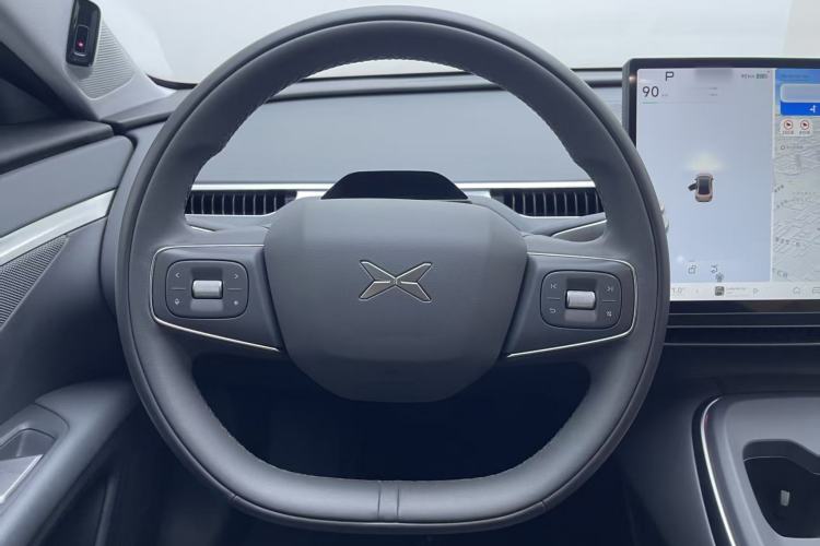 Used XPeng MONA M03 2025 600 with Ultra-Long Range Max Steering Wheel