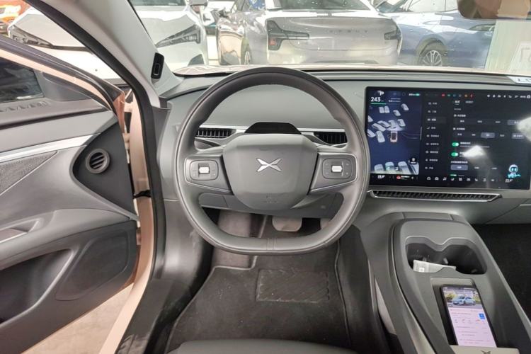 Used XPeng MONA M03 2025 600 with Ultra-Long Range Max Steering Wheel
