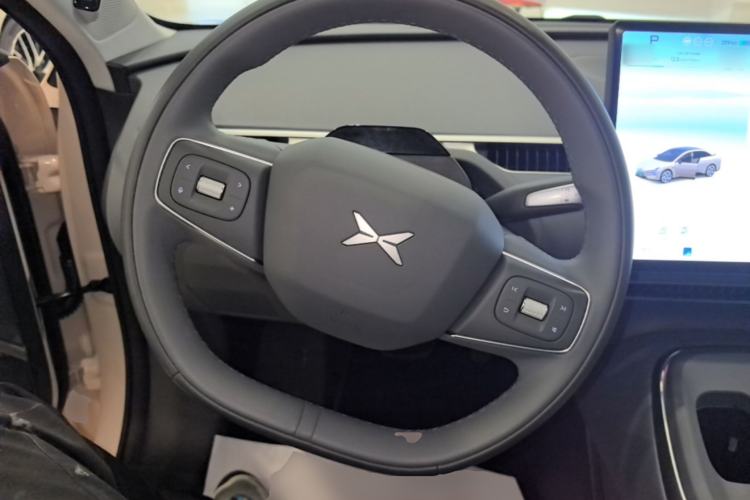 Used XPeng MONA M03 2025 600 with Ultra-Long Range Max Steering Wheel