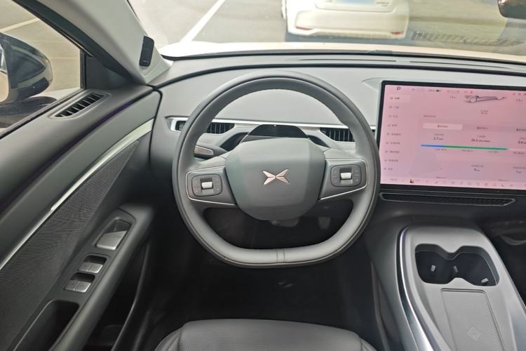 Used XPeng MONA M03 2025 600 with Ultra-Long Range Max Steering Wheel