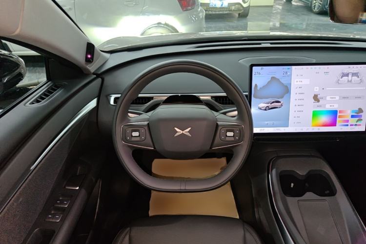 Used XPeng MONA M03 2025 600 with Ultra-Long Range Max Steering Wheel