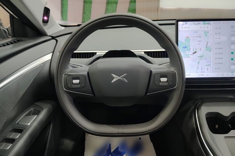 Used XPeng MONA M03 2025 600 with Ultra-Long Range Max Steering Wheel