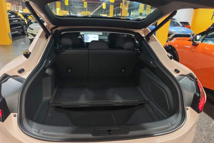 Used XPeng MONA M03 2025 600 with Ultra-Long Range Max Trunk