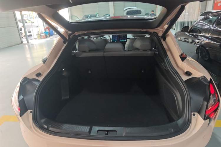 Used XPeng MONA M03 2025 600 with Ultra-Long Range Max Trunk