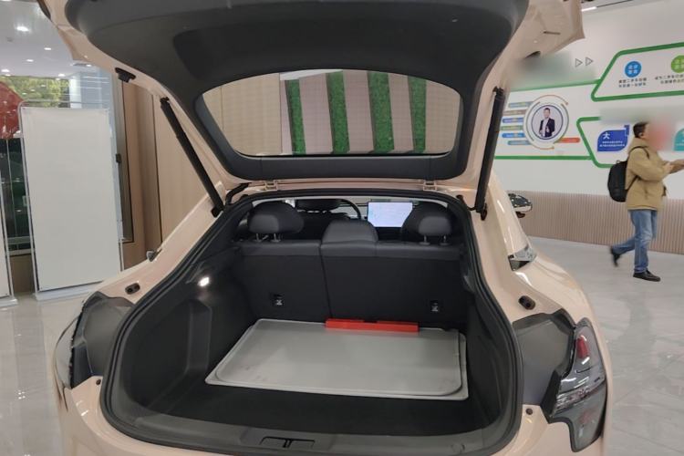 Used XPeng MONA M03 2025 600 with Ultra-Long Range Max Trunk