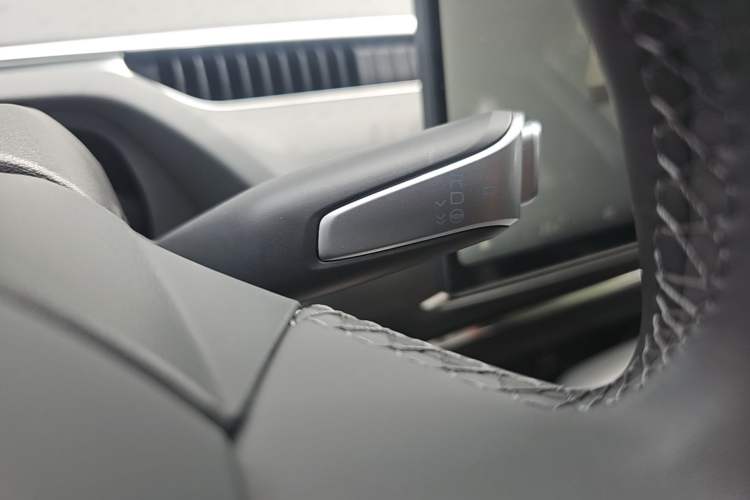Used XPeng MONA M03 2026 Model, 610 Ultra-Long-Range Max Gear Lever