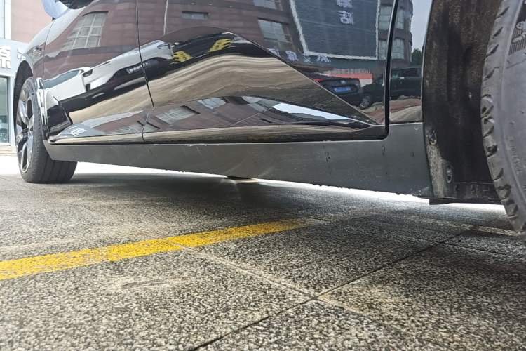 Used XPeng MONA M03 2026 Model, 610 Ultra-Long-Range Max Left Side Sill