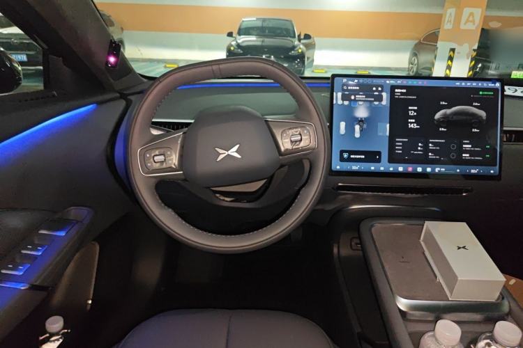 Used XPeng MONA M03 2026 Model, 610 Ultra-Long-Range Max Steering Wheel