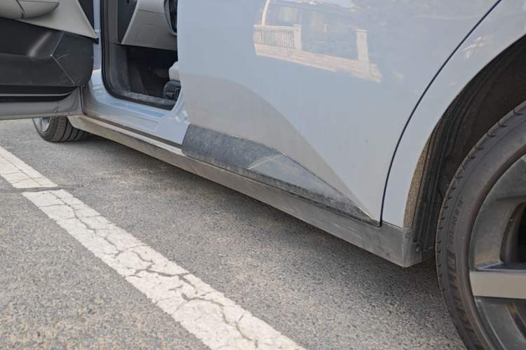Used XPeng MONA M03 2026 Model, 510 Long-Range Max Left Side Sill