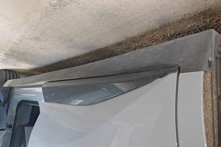 Used XPeng MONA M03 2026 Model, 510 Long-Range Max Right Side Sill