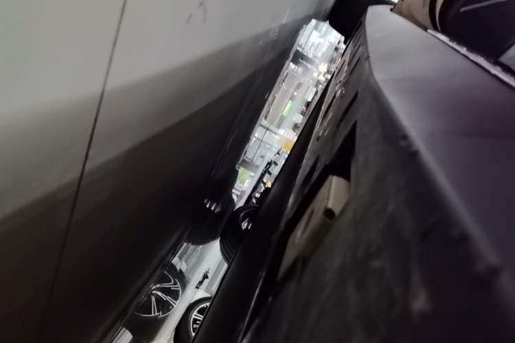 Used XPeng MONA M03 2026 Model, 510 Long-Range Max Left Side Sill