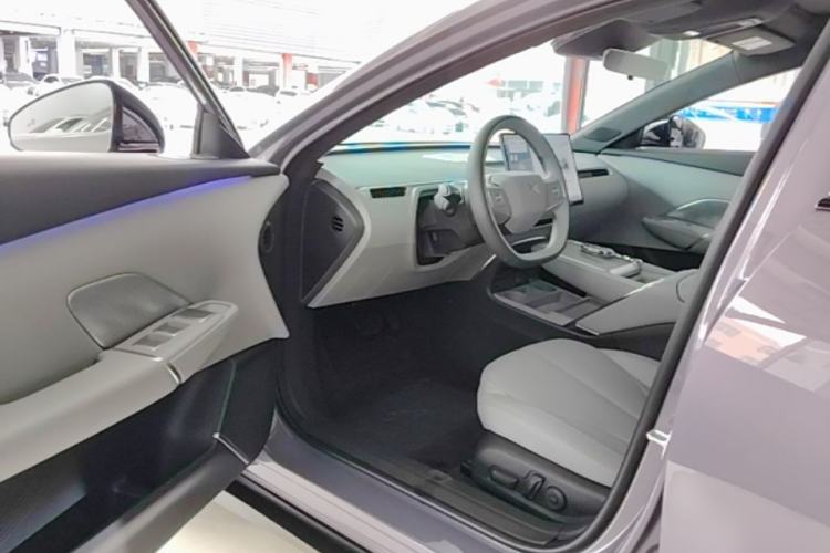 Used XPeng MONA M03 2026 Model, 510 Long-Range Max Driver Seat