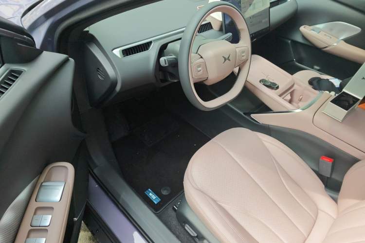 Used XPeng MONA M03 2026 Model, 610 Ultra-Long-Range Max Interior 3