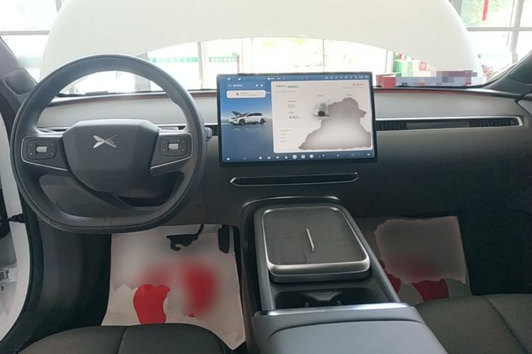 Used XPeng MONA M03 2026 Model, 540 Long-Range Plus Center Console