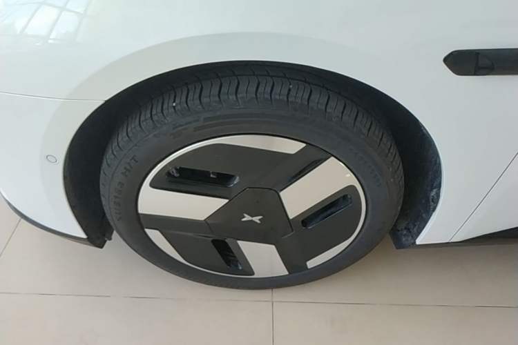 Used XPeng MONA M03 2026 Model, 540 Long-Range Plus Left Front Wheel Hub