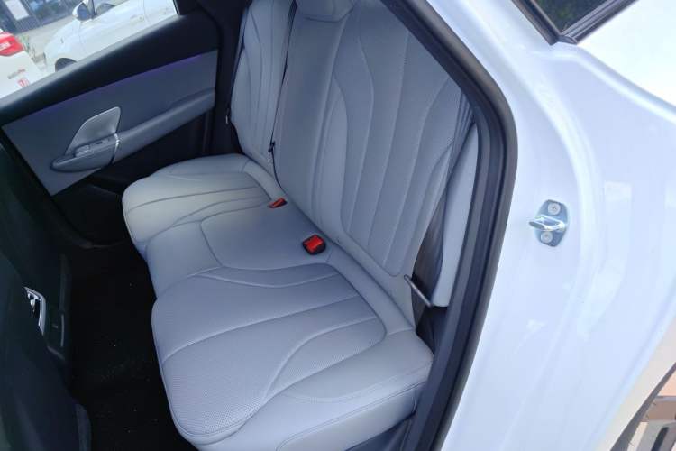 Used XPeng MONA M03 2026 Model, 510 Long-Range Max Left Rear Seat