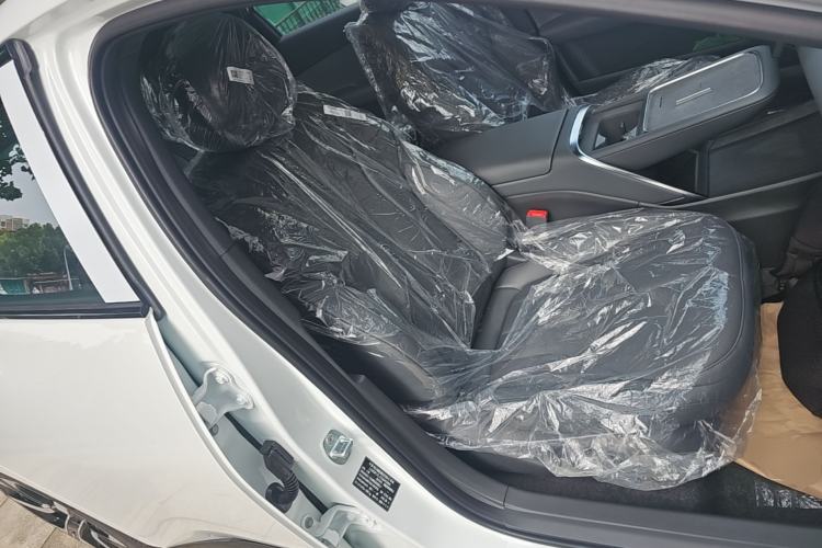 Used XPeng MONA M03 2026 Model, 610 Ultra-Long-Range Max Right Front Seat