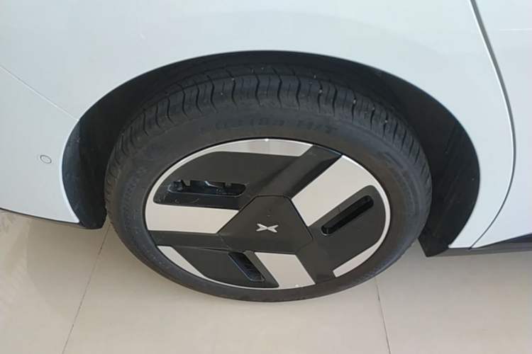 Used XPeng MONA M03 2026 Model, 540 Long-Range Plus Right Rear Wheel Hub