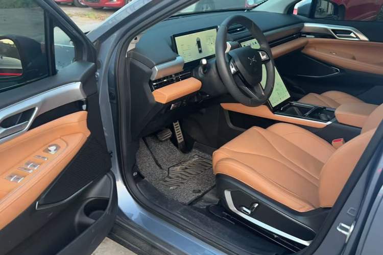 Used XPeng P5 2021 600P Interior 7