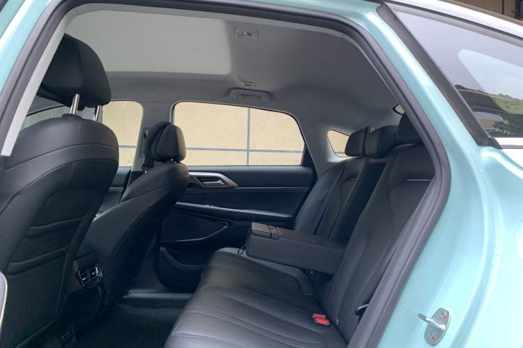 Used XPeng P5 2021 600P Interior 6