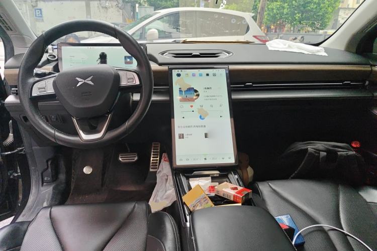 Used XPeng P5 2021 460G+ Center Console