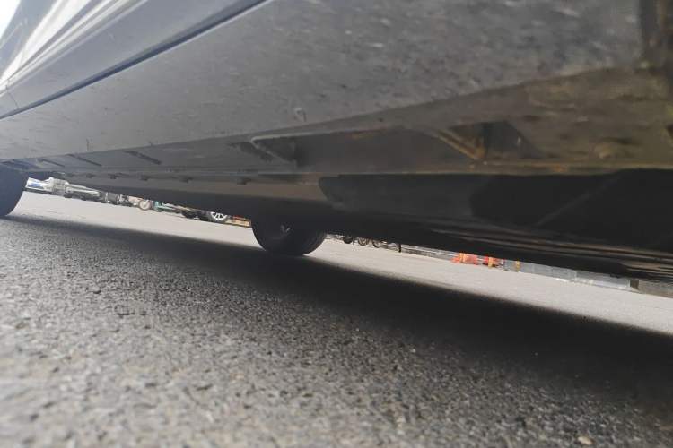 Used XPeng P5 2021 460G+ Chassis Front Right