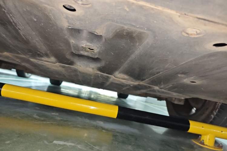 Used XPeng P5 2021 460G Chassis Rear