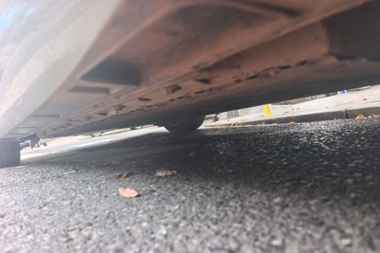 Used XPeng P5 2021 460E Chassis Rear Left