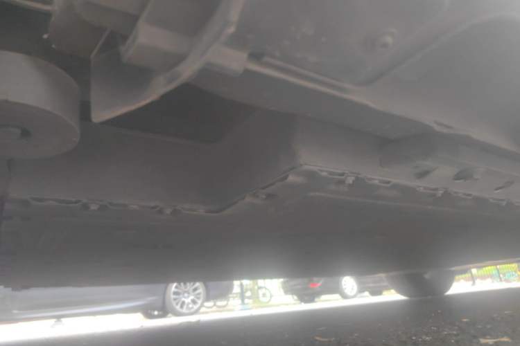 Used XPeng P5 2021 460G Chassis Rear Right