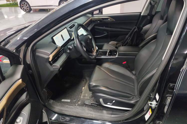 Used XPeng P5 2021 550G Driver Seat