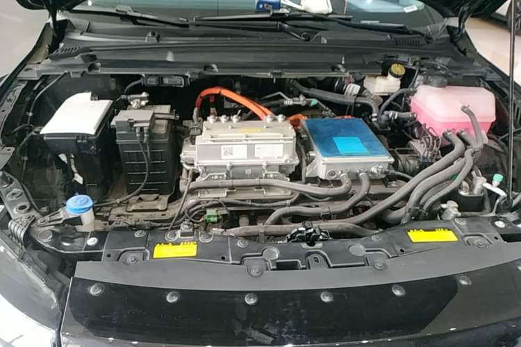 Used XPeng P5 2021 460G+ Engine Bay