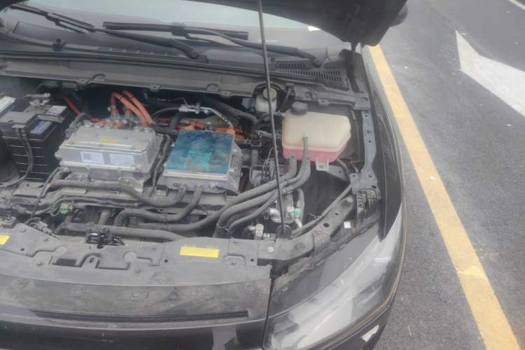 Used XPeng P5 2021 460G Engine Bay Left