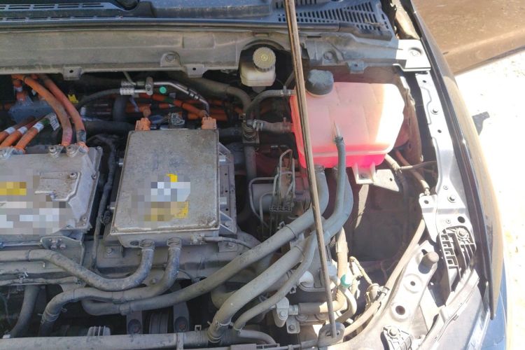 Used XPeng P5 2021 550E Engine Bay Left