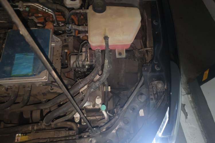 Used XPeng P5 2021 460G+ Engine Bay Left
